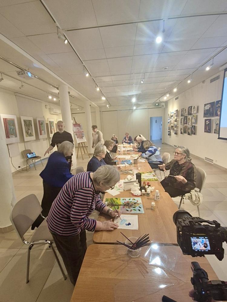 ba8efc17-98cb-4d77-beac-c92721493227